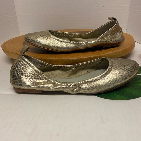 1. State Shoes - 1. sTAte SHAY Gold Leather Snakeskin Ballet Flats